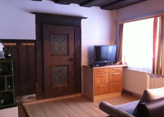 Reitbauernhof Schartner 3* التوسي