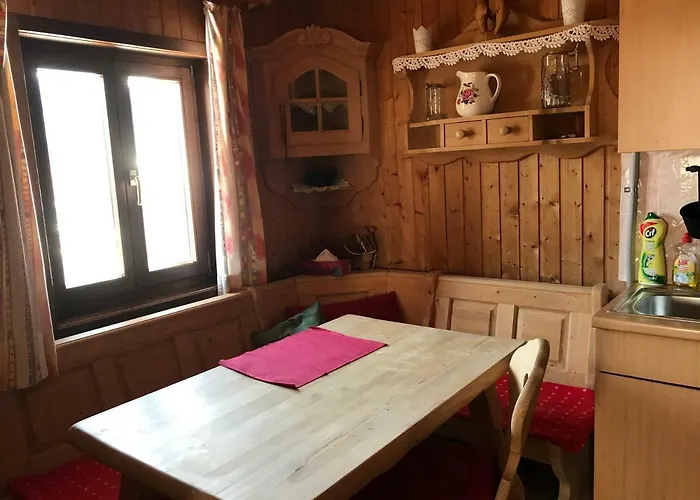 Reitbauernhof Schartner بيت ضيافة التوسي